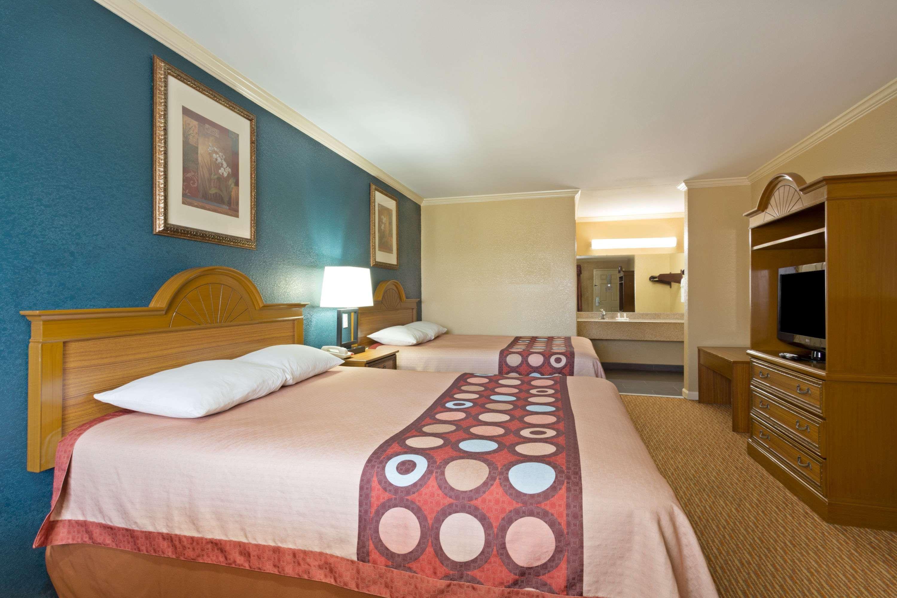 Hotel Super 8 By Wyndham Covington Zewnętrze zdjęcie
